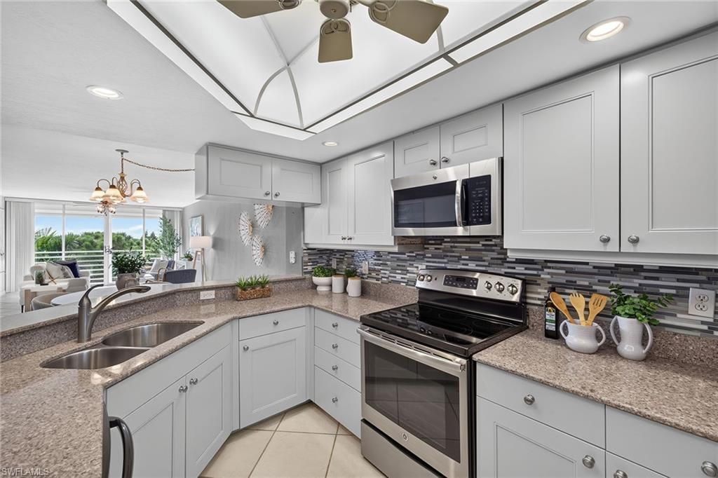 285 Naples Cove Dr, Unit 1703, Naples, FL 34110 Photo