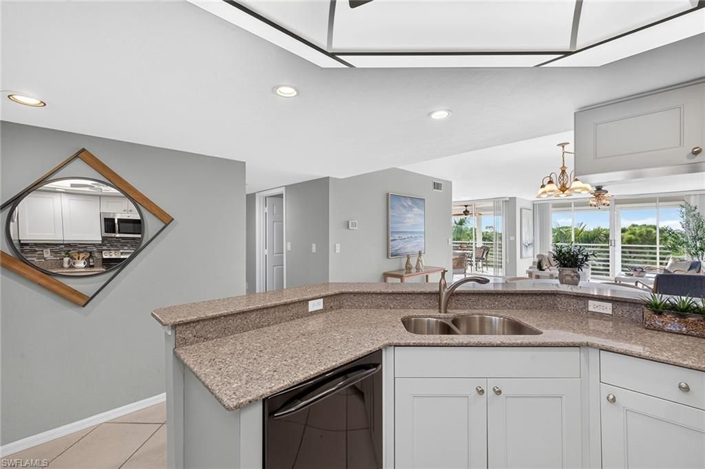 285 Naples Cove Dr, Unit 1703, Naples, FL 34110 Photo