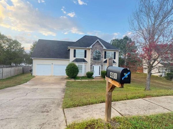 401 Overlook, Conyers, GA 30012