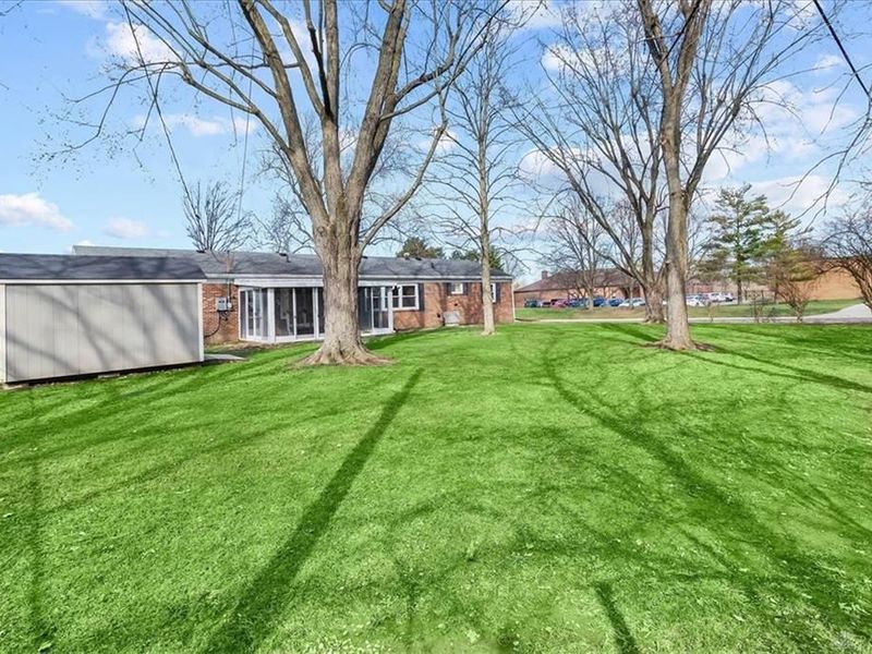 354 Hickory Drive, Marysville, OH 43040 Photo 27