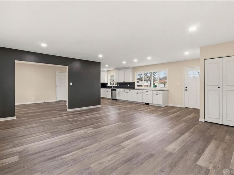 354 Hickory Drive, Marysville, OH 43040 Photo 8