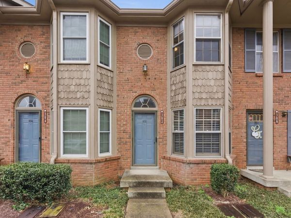 302 Hickory Pl, Nashville, TN 37214