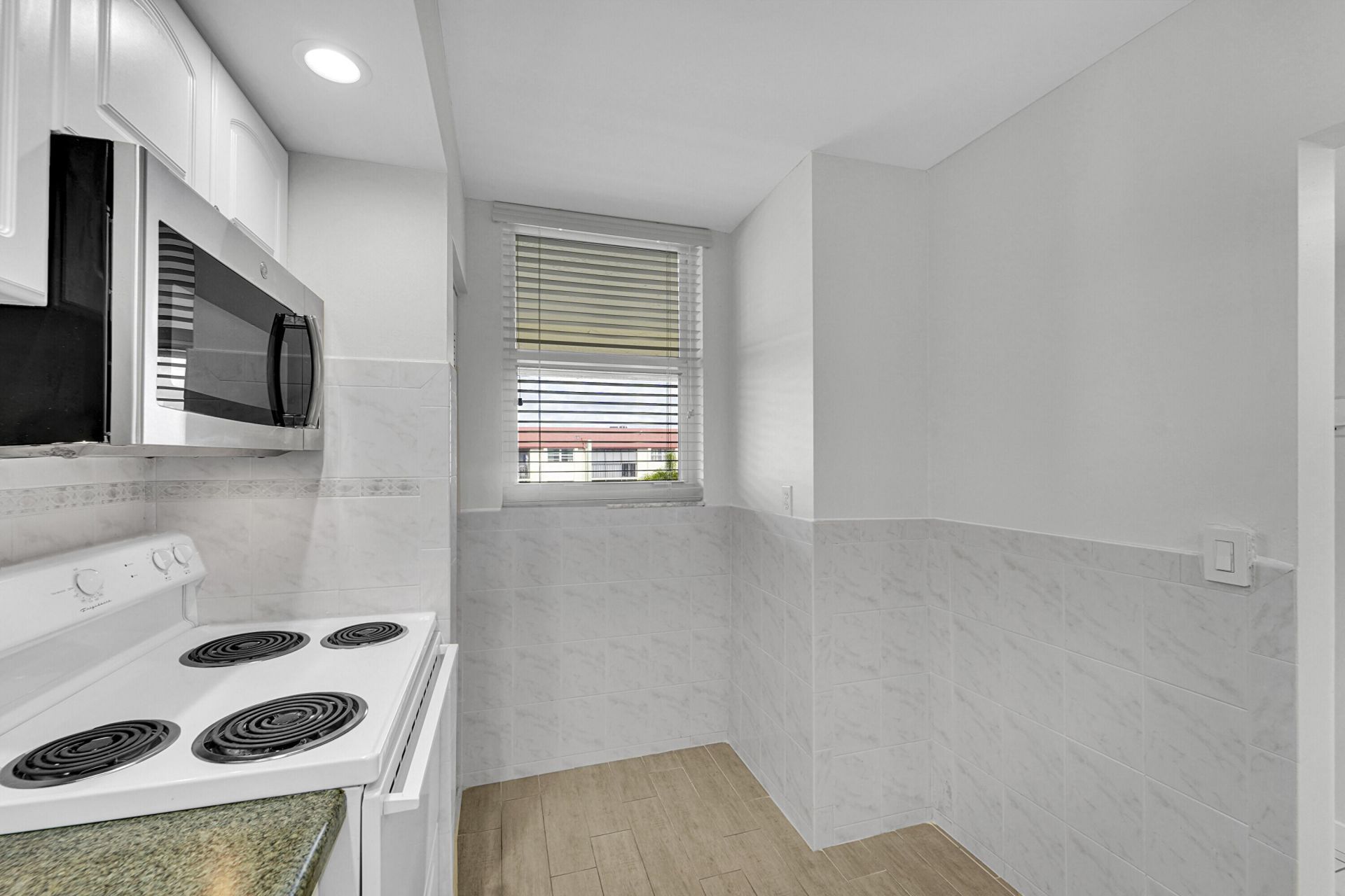 5300 NE 24th Terrace, Unit 525, Fort Lauderdale, FL 33308 Photo