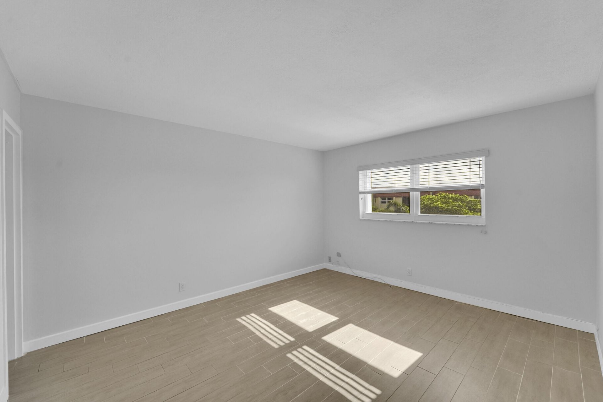 5300 NE 24th Terrace, Unit 525, Fort Lauderdale, FL 33308 Photo