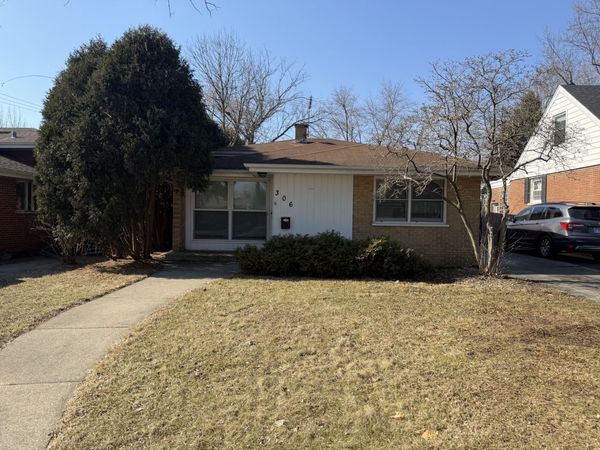 306 N Edgewood Avenue , La Grange Park, IL 60526