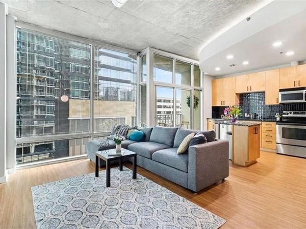 923 Peachtree Street , Unit 825, Atlanta, GA 30309