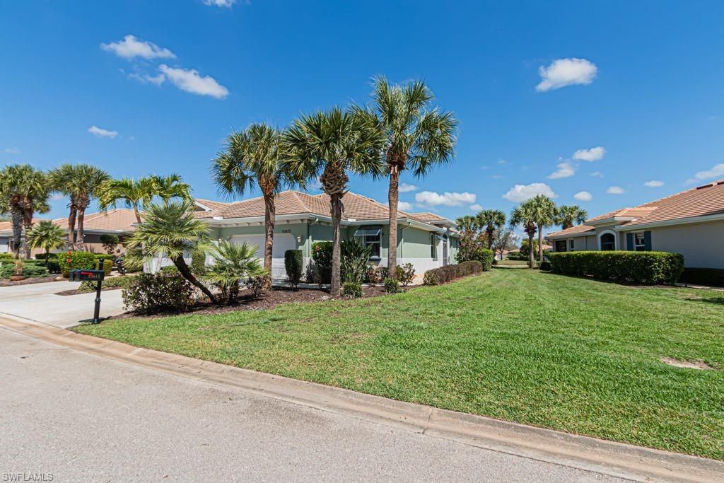 10615 Camarelle Cir, Fort Myers, FL 33913 Photo