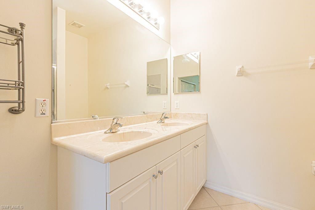 10615 Camarelle Cir, Fort Myers, FL 33913 Photo