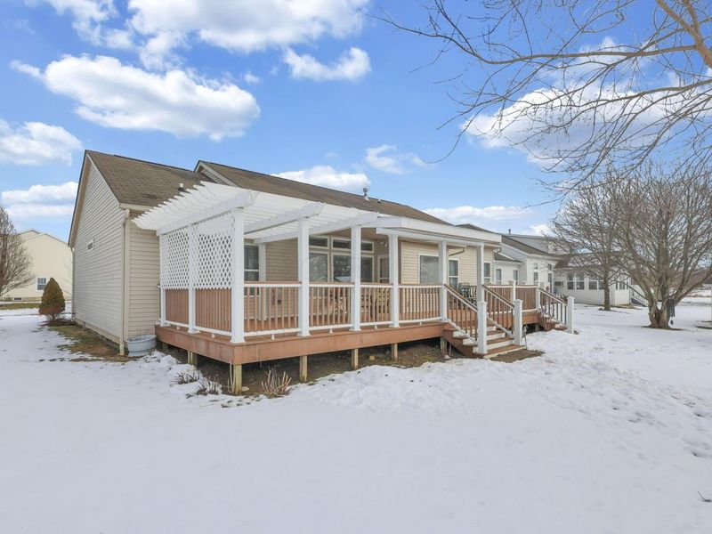 402 Shawnee Loop S, Pataskala, OH 43062 Photo 10