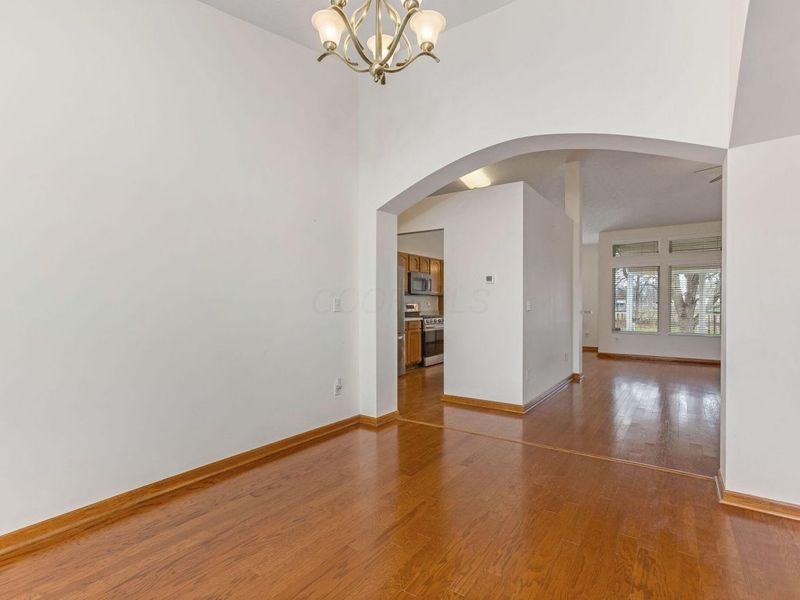 402 Shawnee Loop S, Pataskala, OH 43062 Photo 17