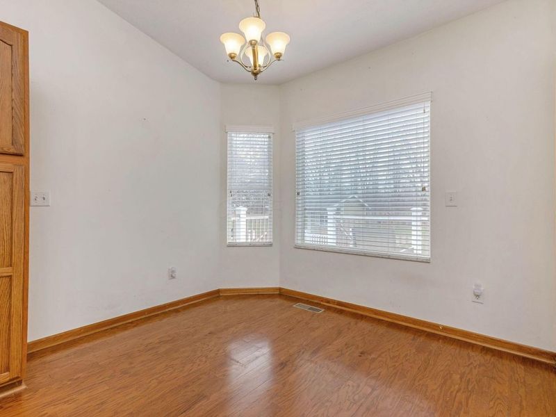 402 Shawnee Loop S, Pataskala, OH 43062 Photo 23