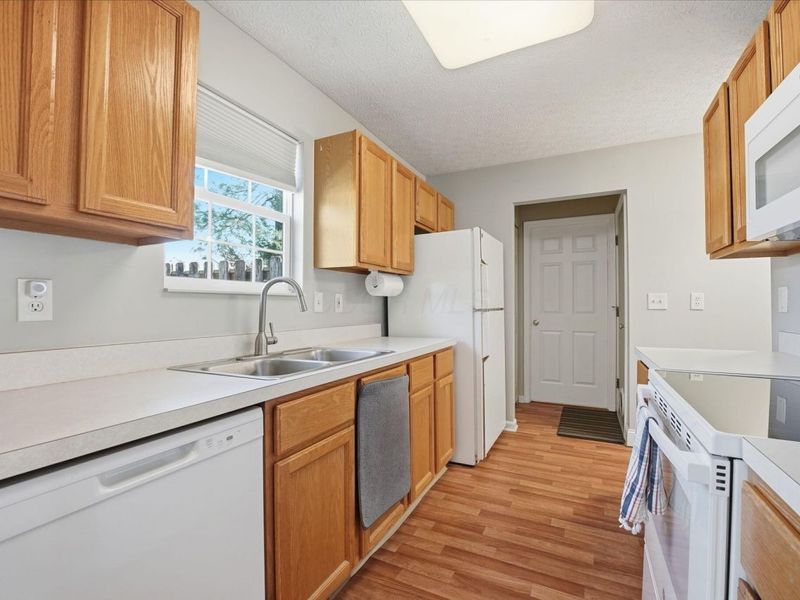 6224 Mcnaughten Place Lane, Unit 57, Columbus, OH 43213 Photo 2