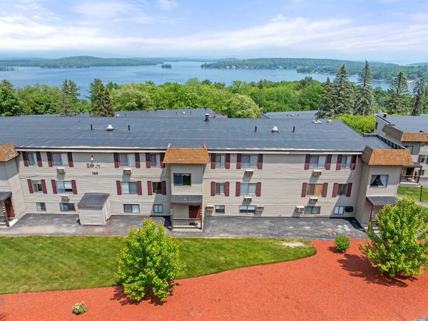 59 Treetop Circle, Unit 34, Laconia, NH 03246