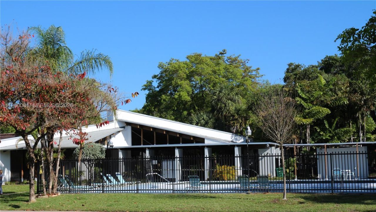 3302 Farragut St , Unit 5F, Hollywood, FL 33021 Photo