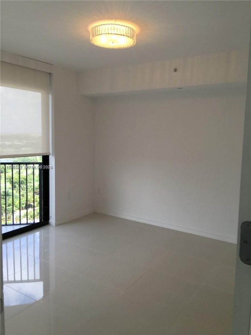 5252 NW 85th Ave, Unit 1902, Doral, FL 33166 Photo