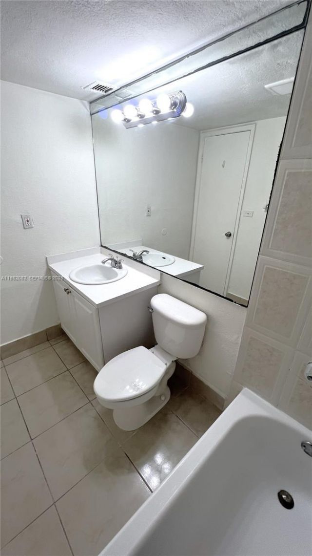 801 NW 47th Ave , Unit 103W, Miami, FL 33126 Photo