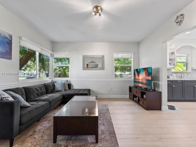 201 Flagler Dr, Miami Springs, FL 33166 Photo