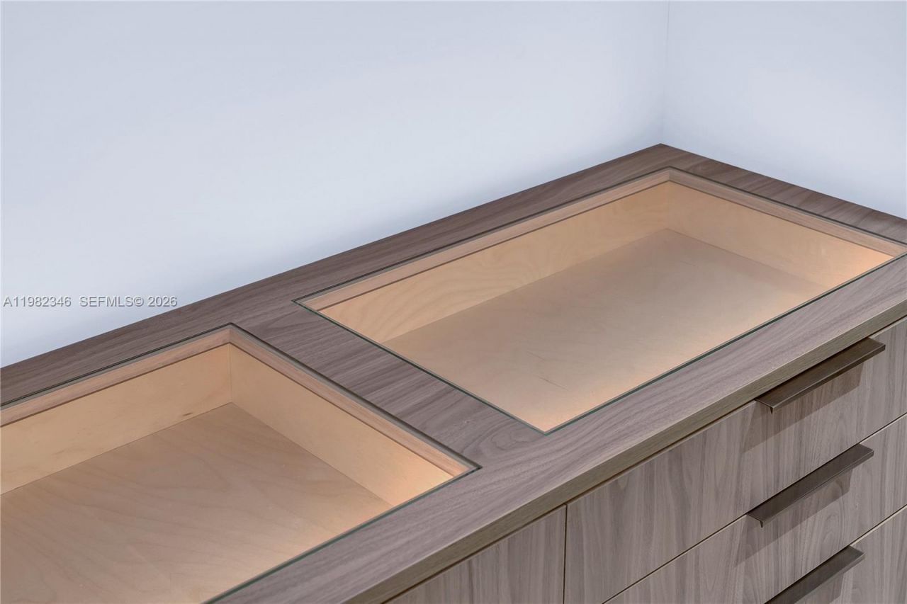 4191 Battersea Rd , Miami, FL 33133 Photo