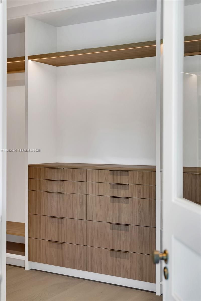 4191 Battersea Rd , Miami, FL 33133 Photo