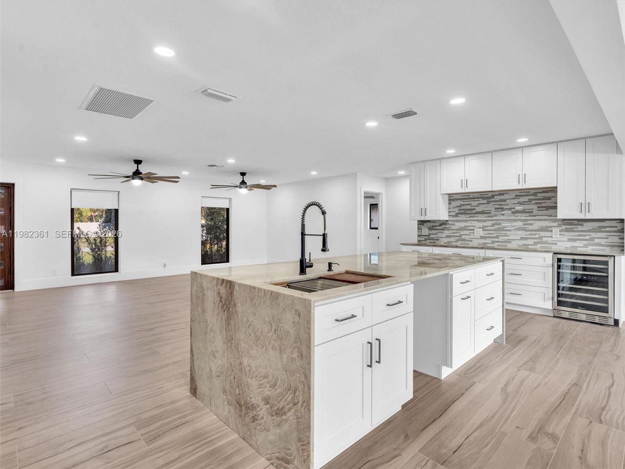 1501 NW 109th Ter , Pembroke Pines, FL 33026 Photo