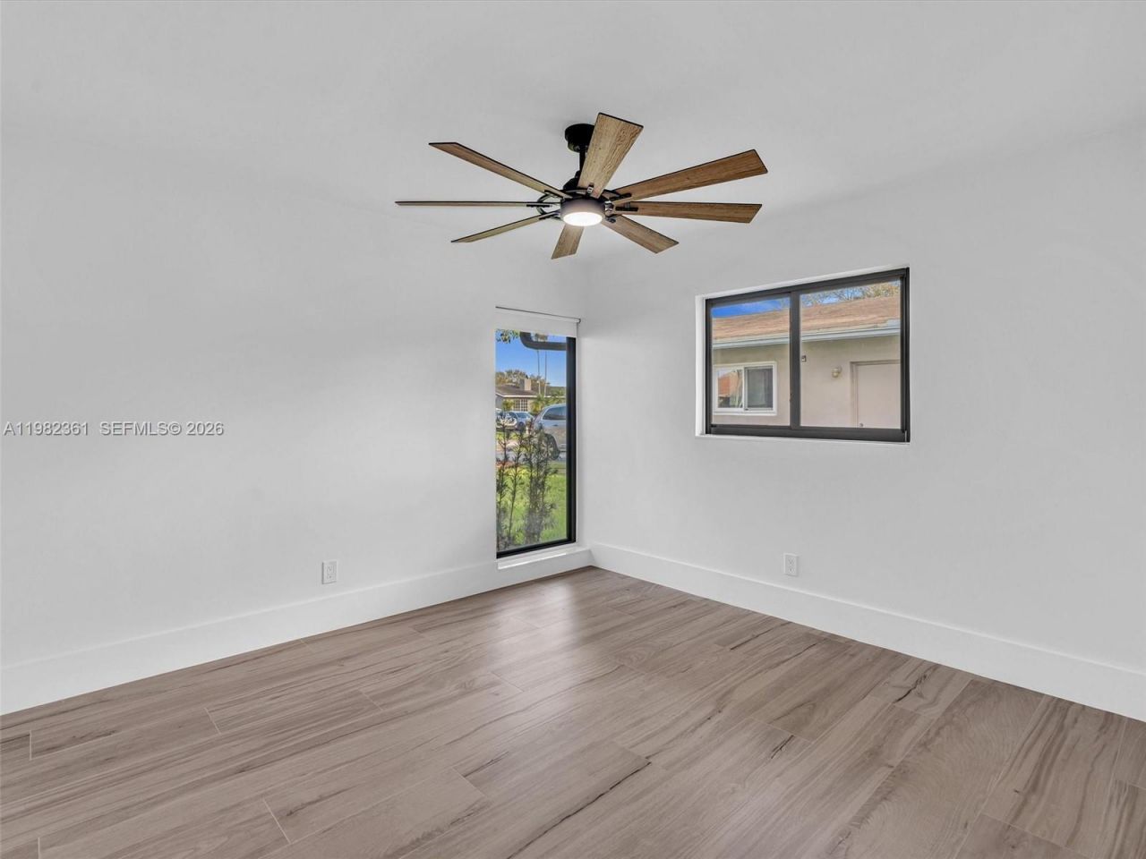 1501 NW 109th Ter , Pembroke Pines, FL 33026 Photo