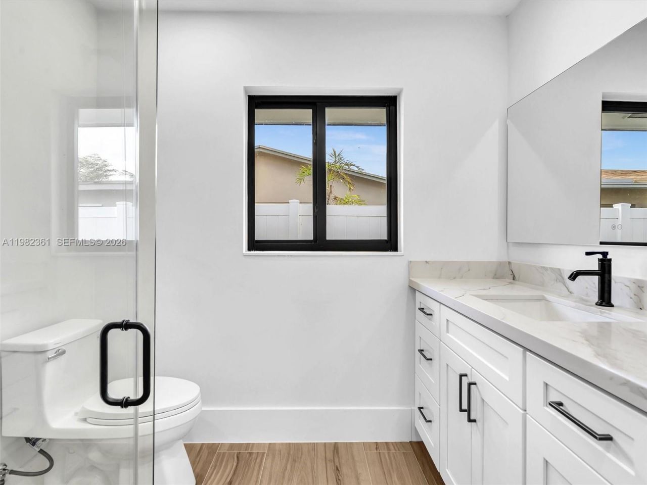 1501 NW 109th Ter , Pembroke Pines, FL 33026 Photo