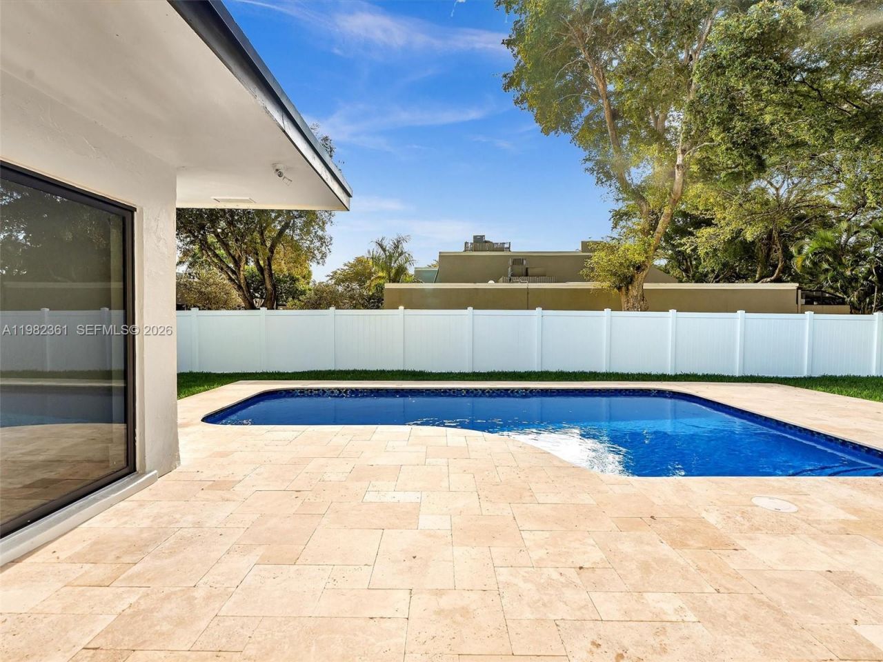 1501 NW 109th Ter , Pembroke Pines, FL 33026 Photo