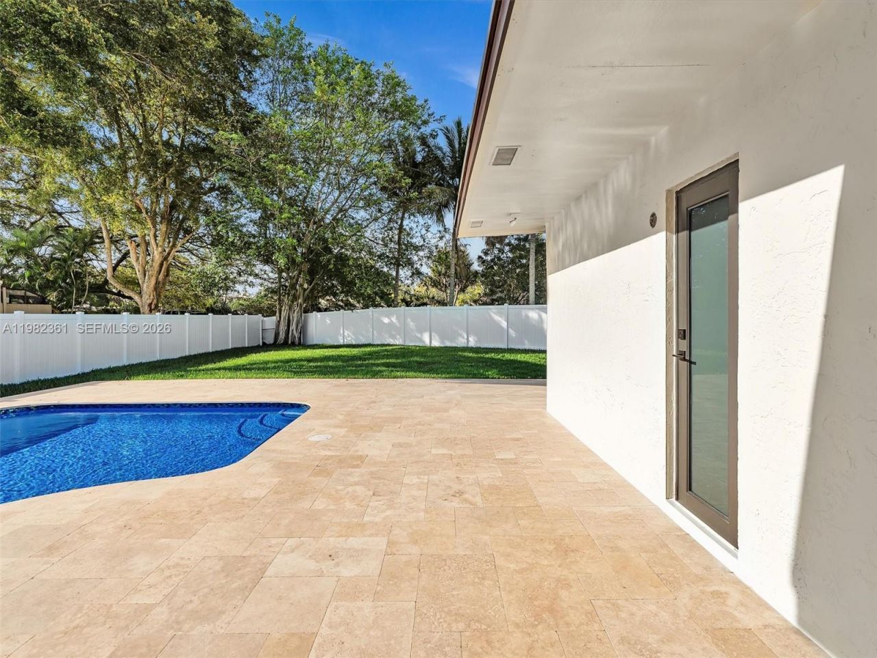 1501 NW 109th Ter , Pembroke Pines, FL 33026 Photo