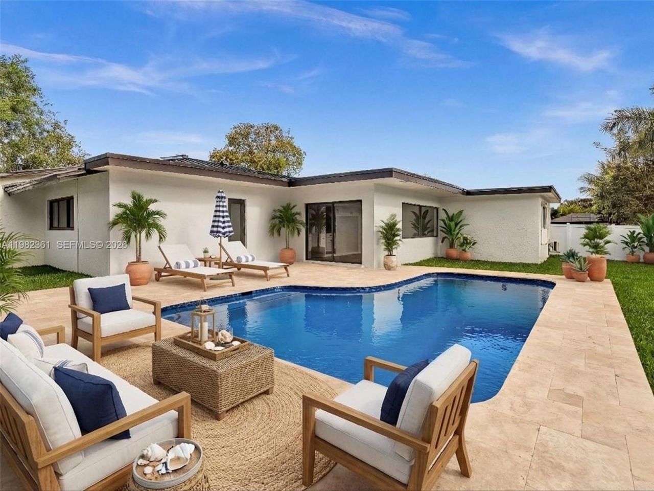 1501 NW 109th Ter , Pembroke Pines, FL 33026 Photo