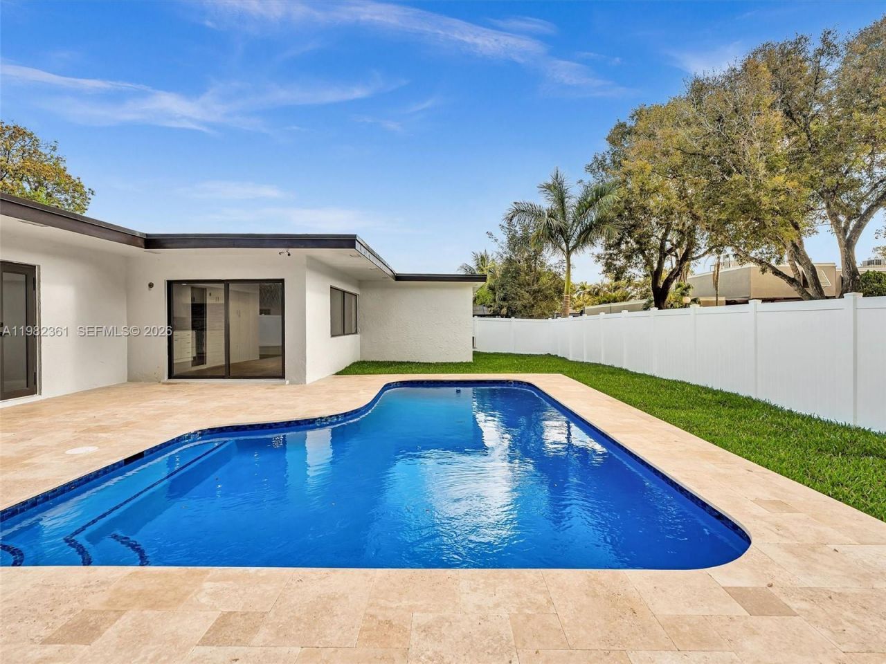 1501 NW 109th Ter , Pembroke Pines, FL 33026 Photo