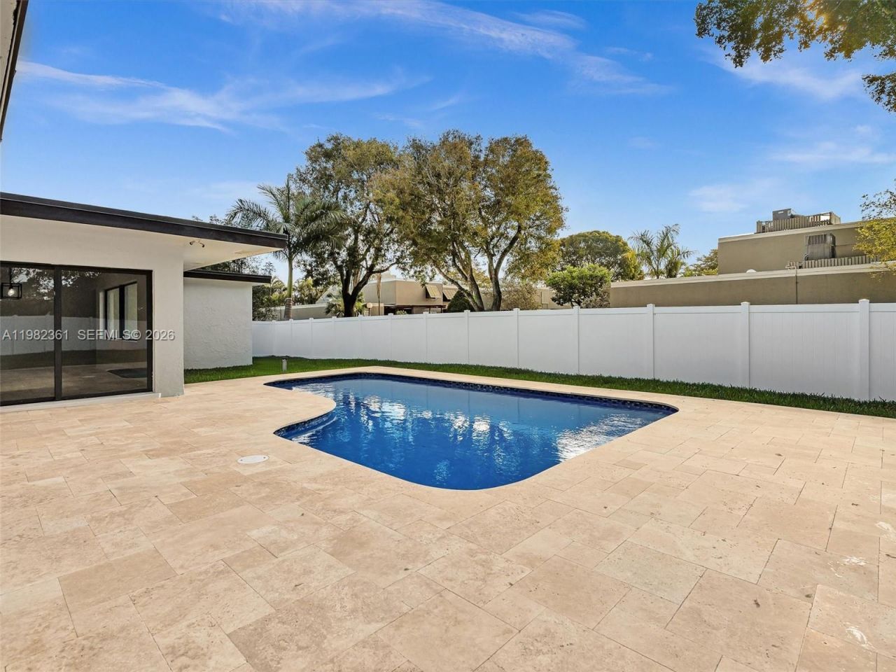 1501 NW 109th Ter , Pembroke Pines, FL 33026 Photo