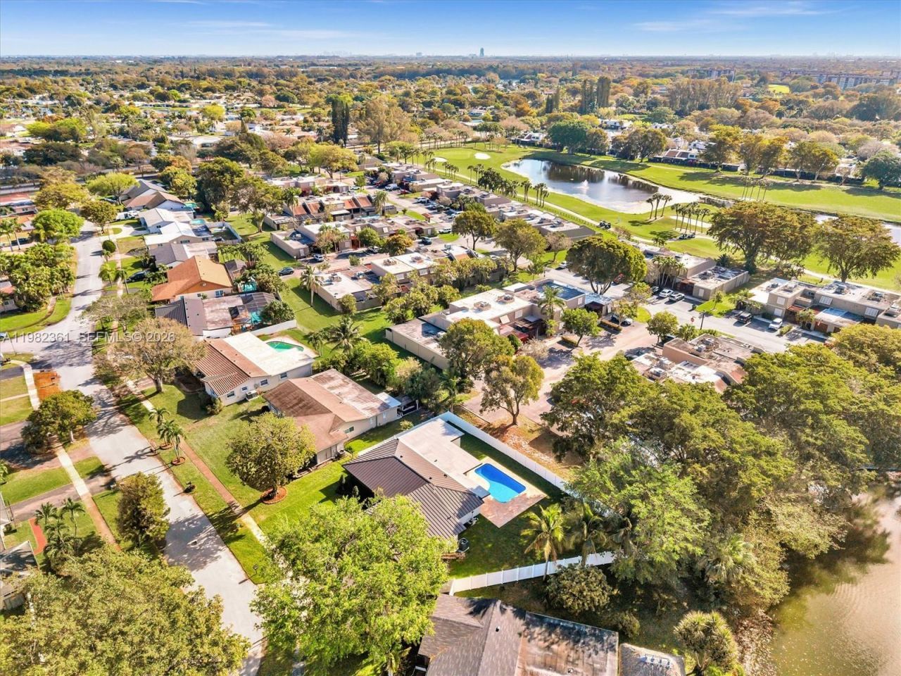 1501 NW 109th Ter , Pembroke Pines, FL 33026 Photo