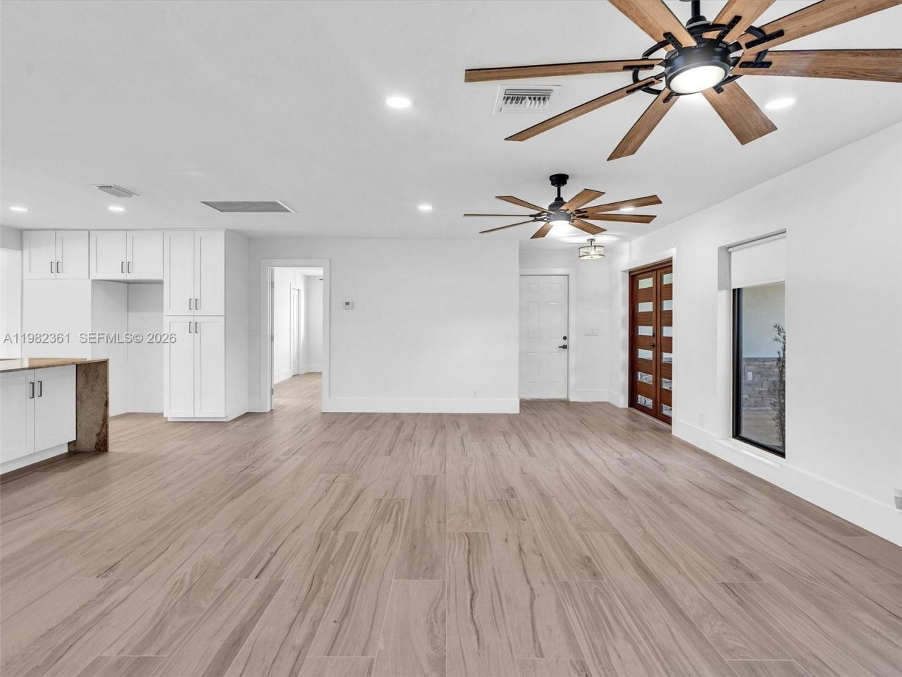 1501 NW 109th Ter , Pembroke Pines, FL 33026 Photo