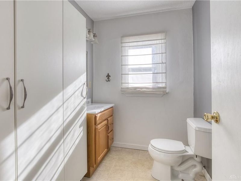 1929 Grange View Drive, Beavercreek, OH 45432 Photo 17