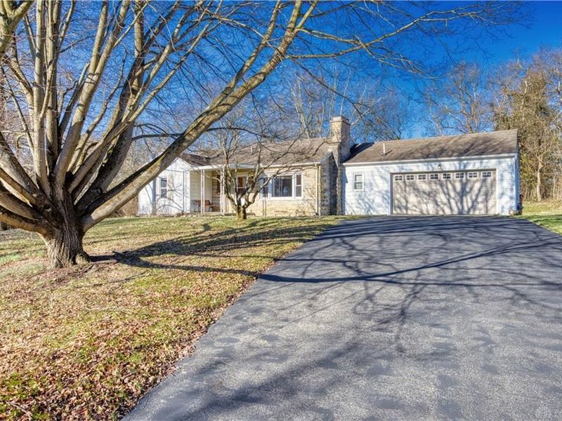 1929 Grange View Drive, Beavercreek, OH 45432 Photo 2