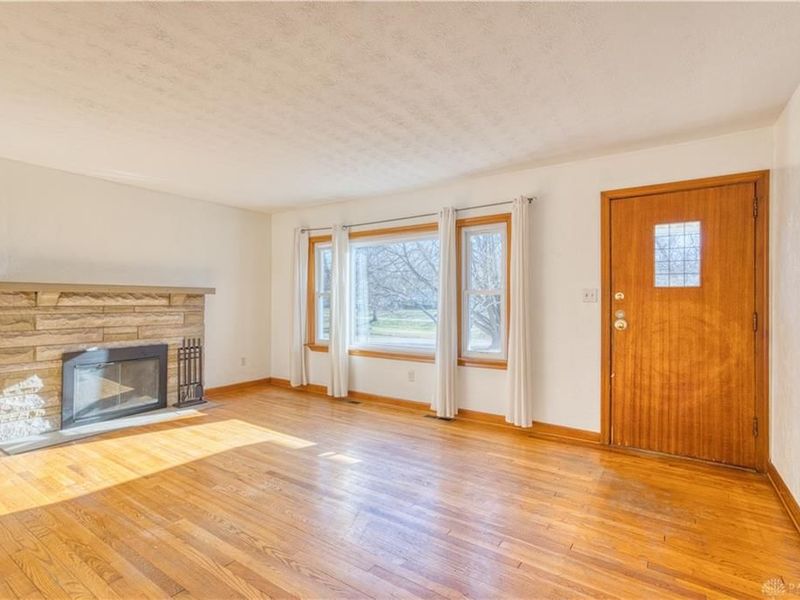 1929 Grange View Drive, Beavercreek, OH 45432 Photo 8