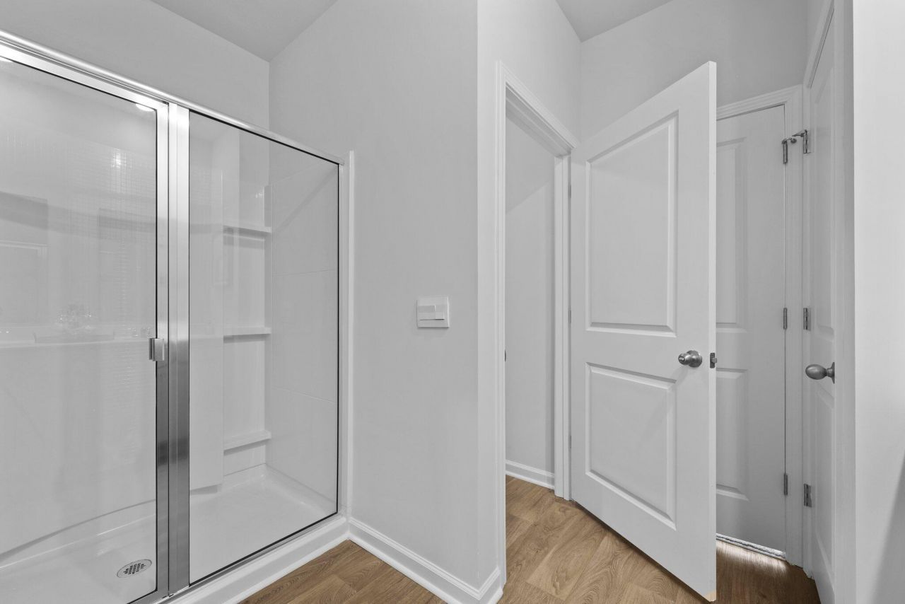 3923 Aberfeldy Lane Photo 24