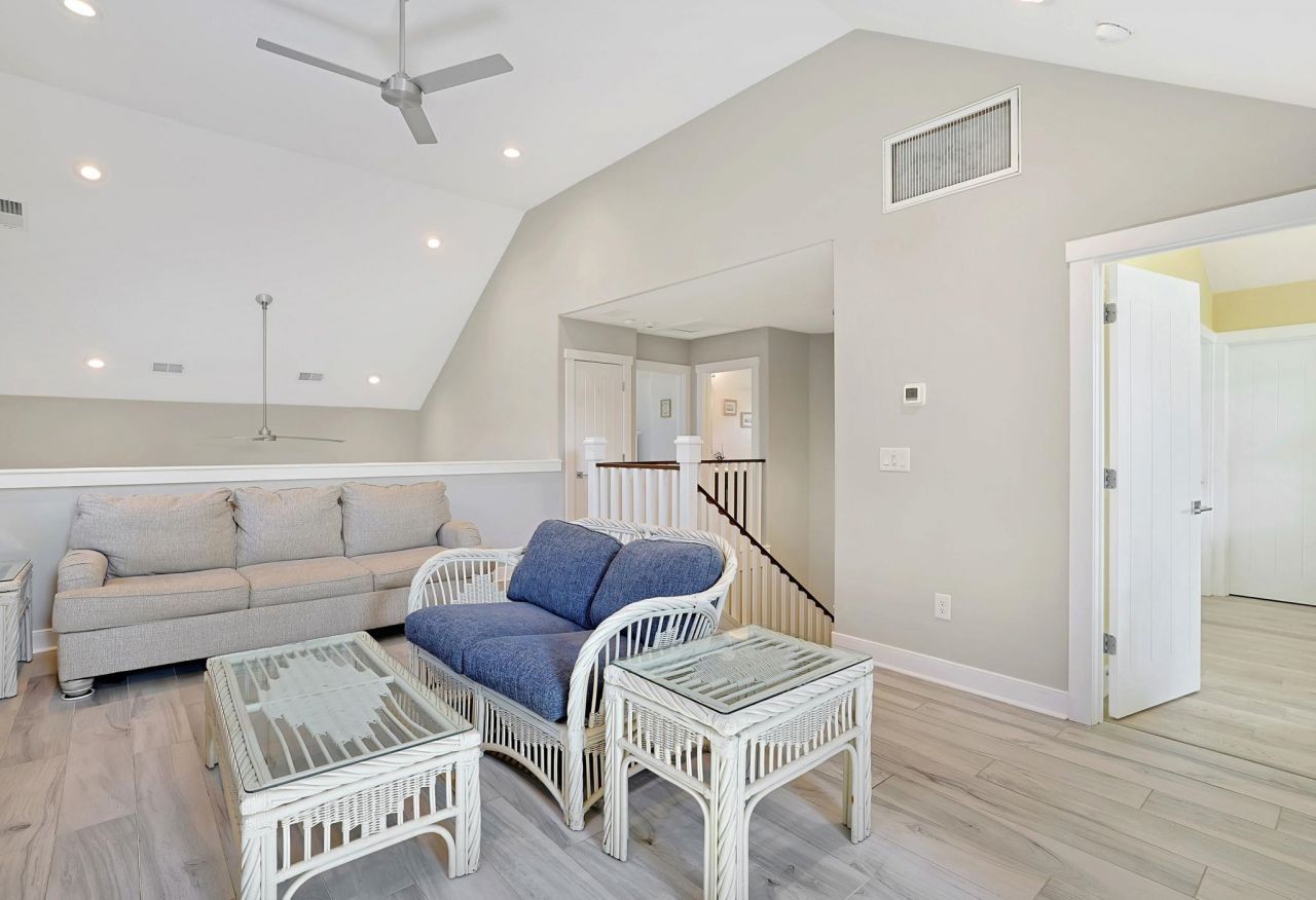 5375 Ocean Village Dr. Photo 20