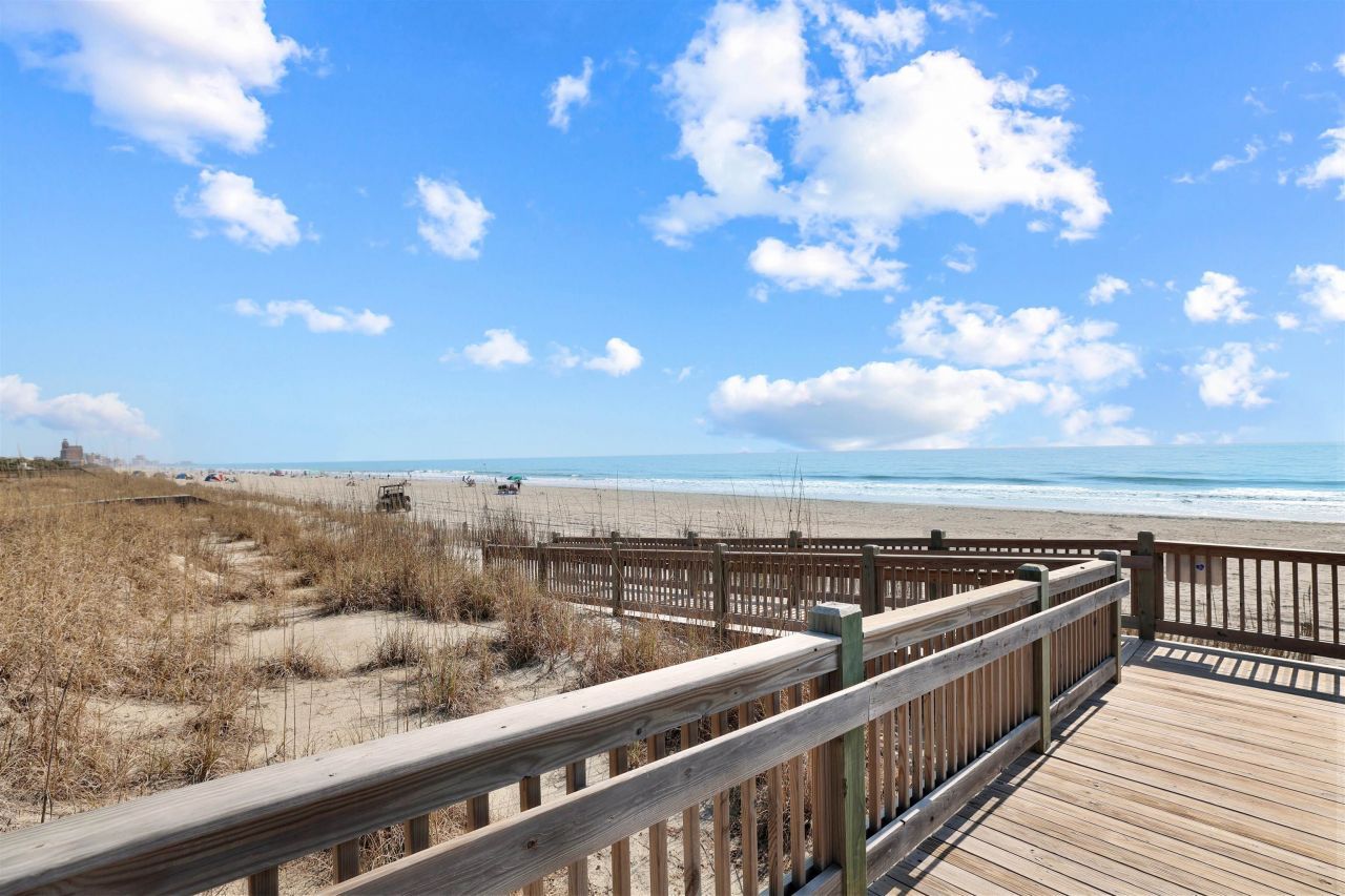 5375 Ocean Village Dr. Photo 46