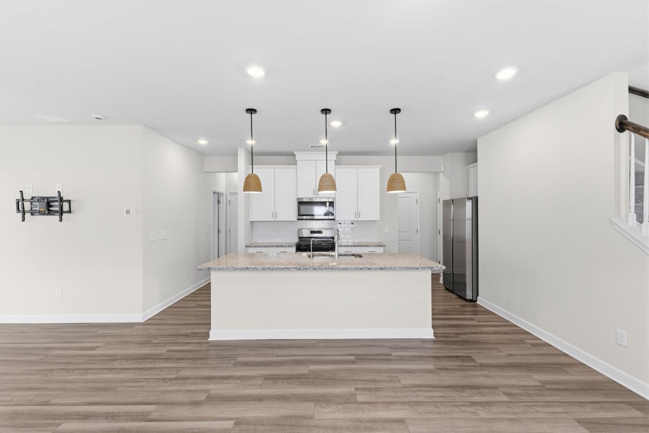 2523 Copper Creek Loop Photo 6