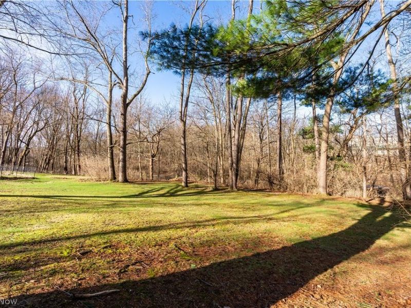 1381 Circle Hill Road SE, North Canton, OH 44720 Photo 35