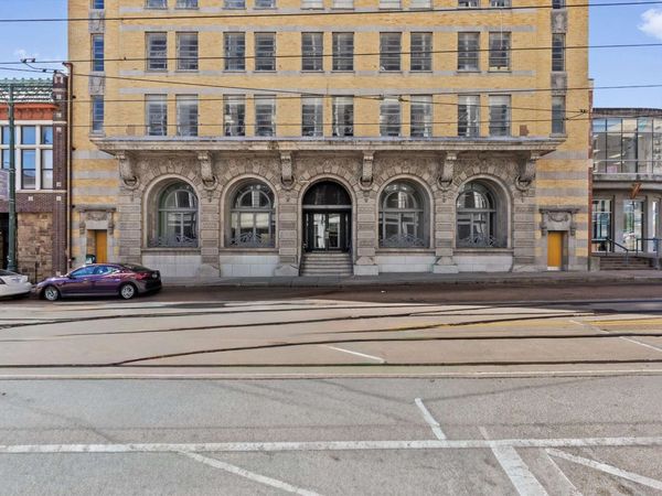 245 MADISON AVE, Unit 705, Memphis, TN 38103