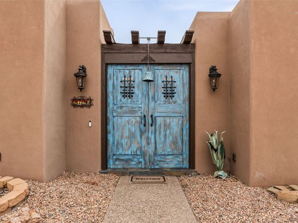 2720 Pradera Court, Santa Fe, NM 87505