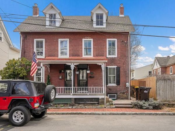 18 PENN STREET, NEWTOWN, PA 18940