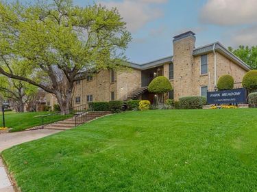 7721 Meadow Park Drive, Unit 102, Dallas, TX 75230