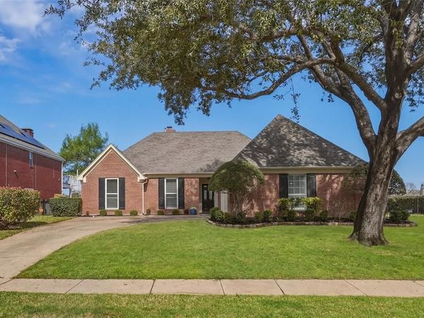 3105 Westwood Drive, Arlington, TX 76012