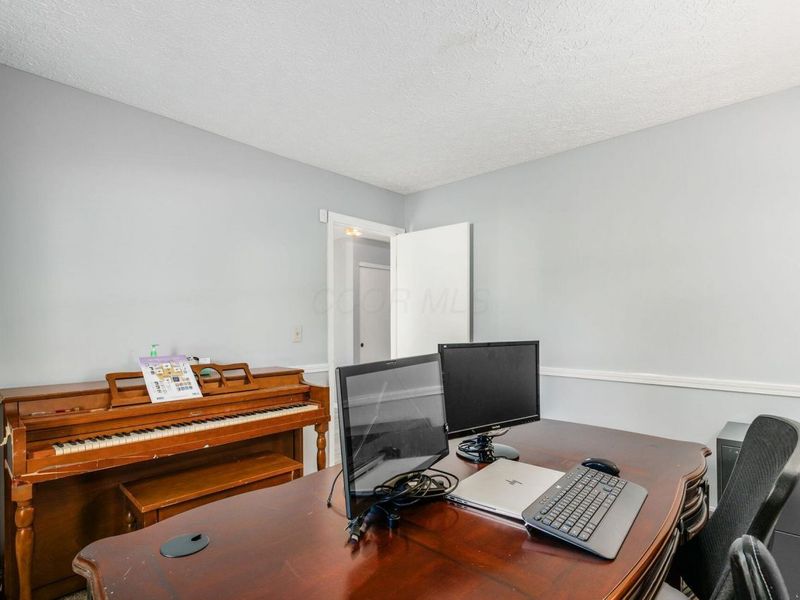 13022 Heatherstone Circle NW, Pickerington, OH 43147 Photo 10