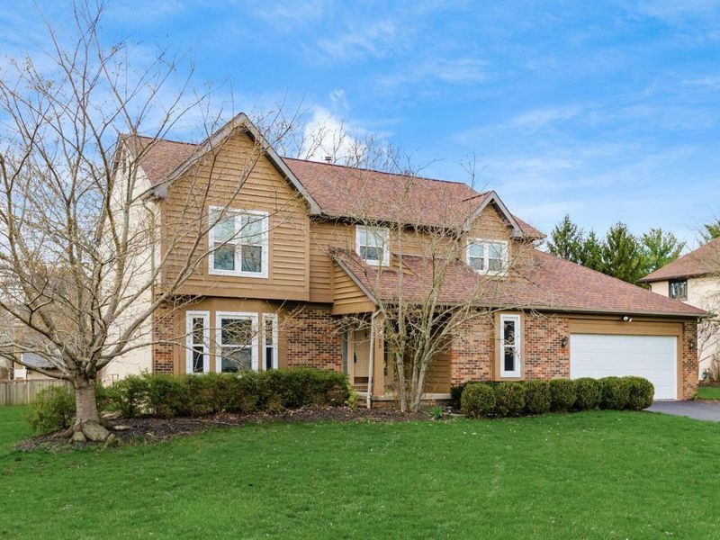 13022 Heatherstone Circle NW, Pickerington, OH 43147 Photo 2