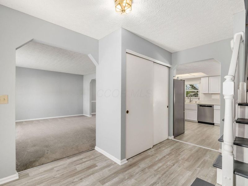 13022 Heatherstone Circle NW, Pickerington, OH 43147 Photo 7