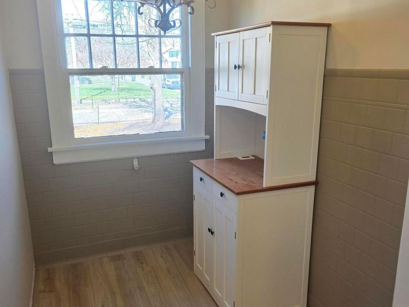 2570 E 5th Avenue, Columbus, OH 43219 Photo 18